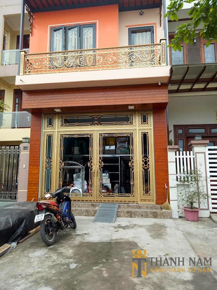 trụ lan can nhôm đúc