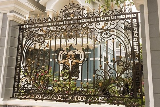 Hàng rào cổng nhà đẹp ở nông thôn 6