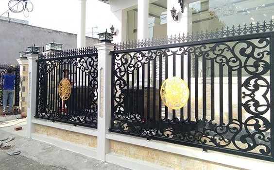 Hàng rào cổng nhà đẹp ở nông thôn 7